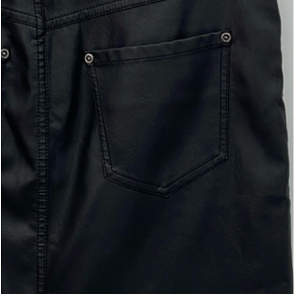 TRIBAL Jeans Faux Leather Skirt - Picture 5 of 5